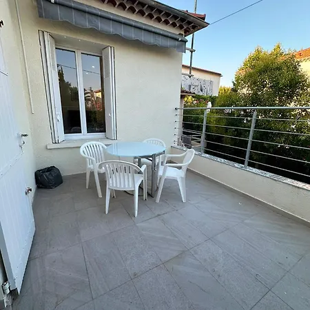 Charmante Vila Hyères
